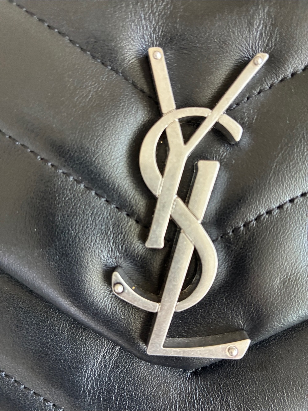 Saint Laurent Black Quilted Leather Shoulder Bag with Silver YSL - Picture 3 of 11